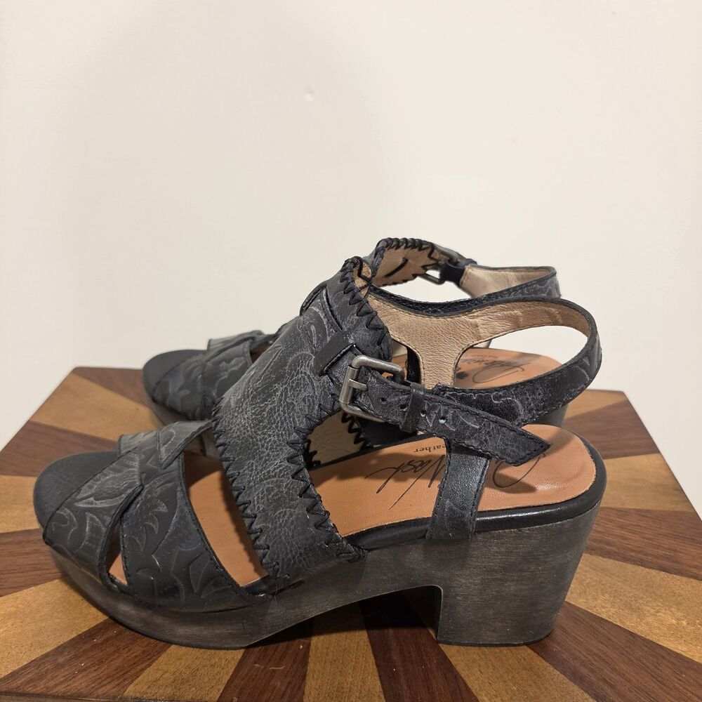 Patricia Nash Viola Black Tooled Leather Sandals Heels Rustic Sz 8.5M MRSP 169 - Picture 6 of 13
